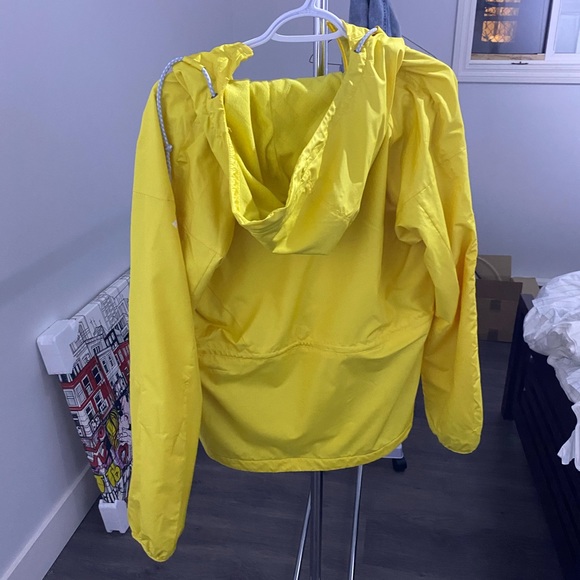 Columbia Women’s Jacket - Picture 7 of 7